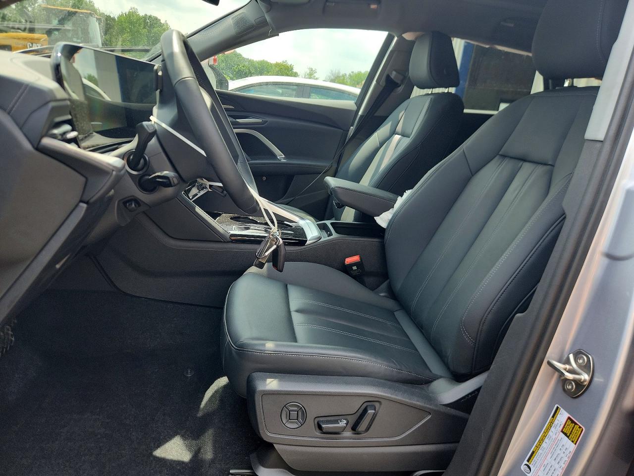 2025 AUDI Q5 quattro Premium Plus