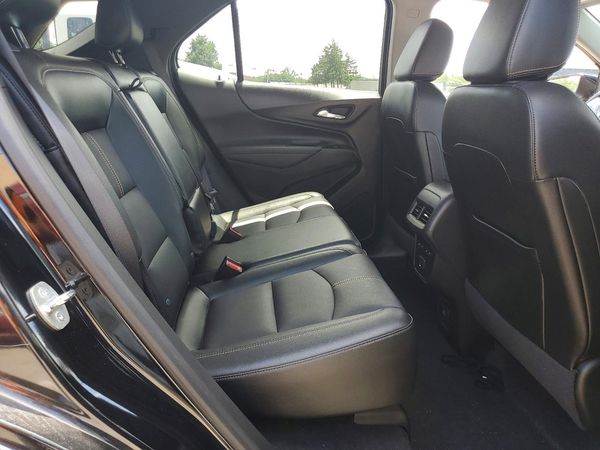 2023 CHEVROLET EQUINOX Premier (1LZ)