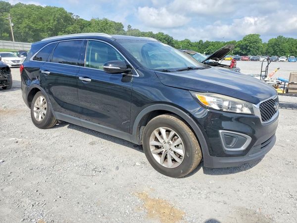 2016 KIA SORENTO L / LX