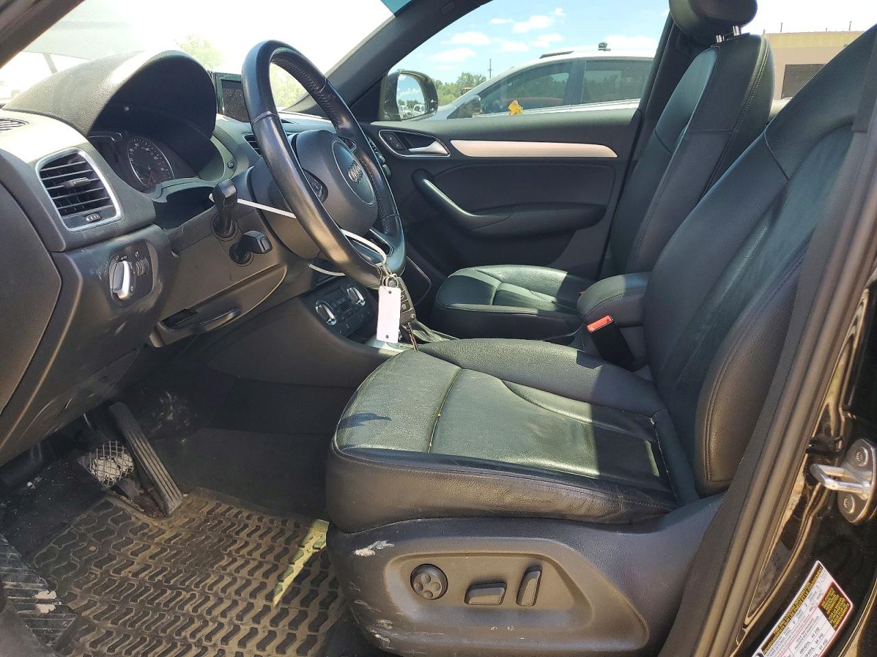 2015 AUDI Q3 quattro Prestige