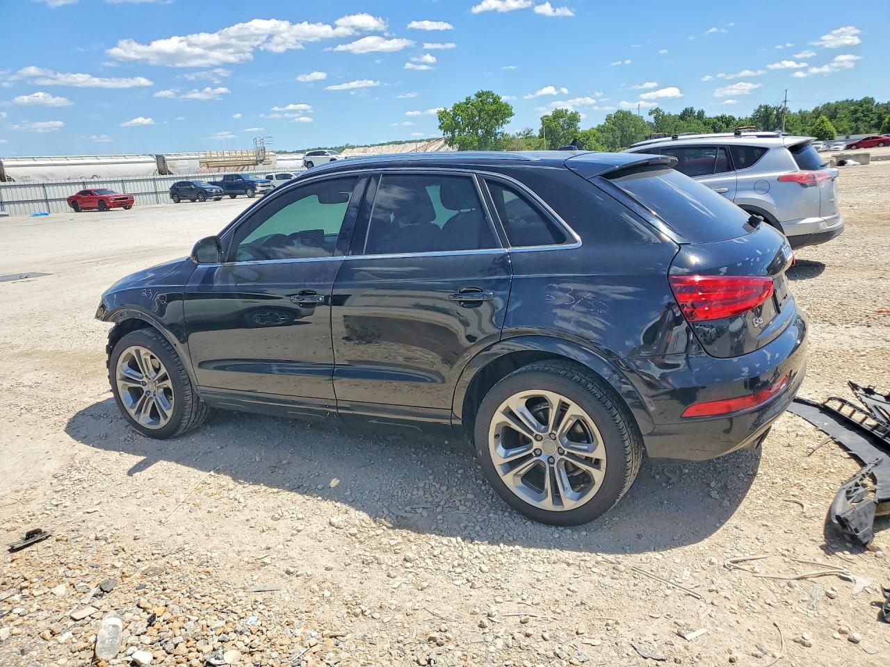 2015 AUDI Q3 quattro Prestige
