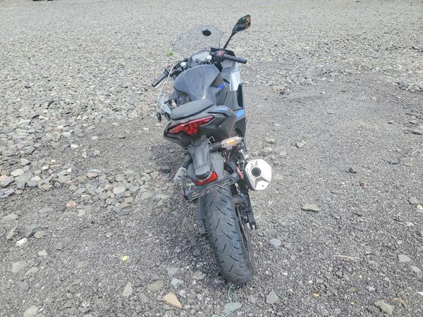 2025 KAWASAKI EX500