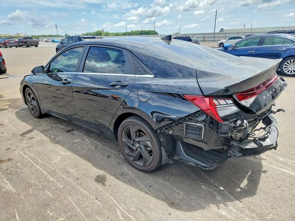 2026 HYUNDAI ELANTRA