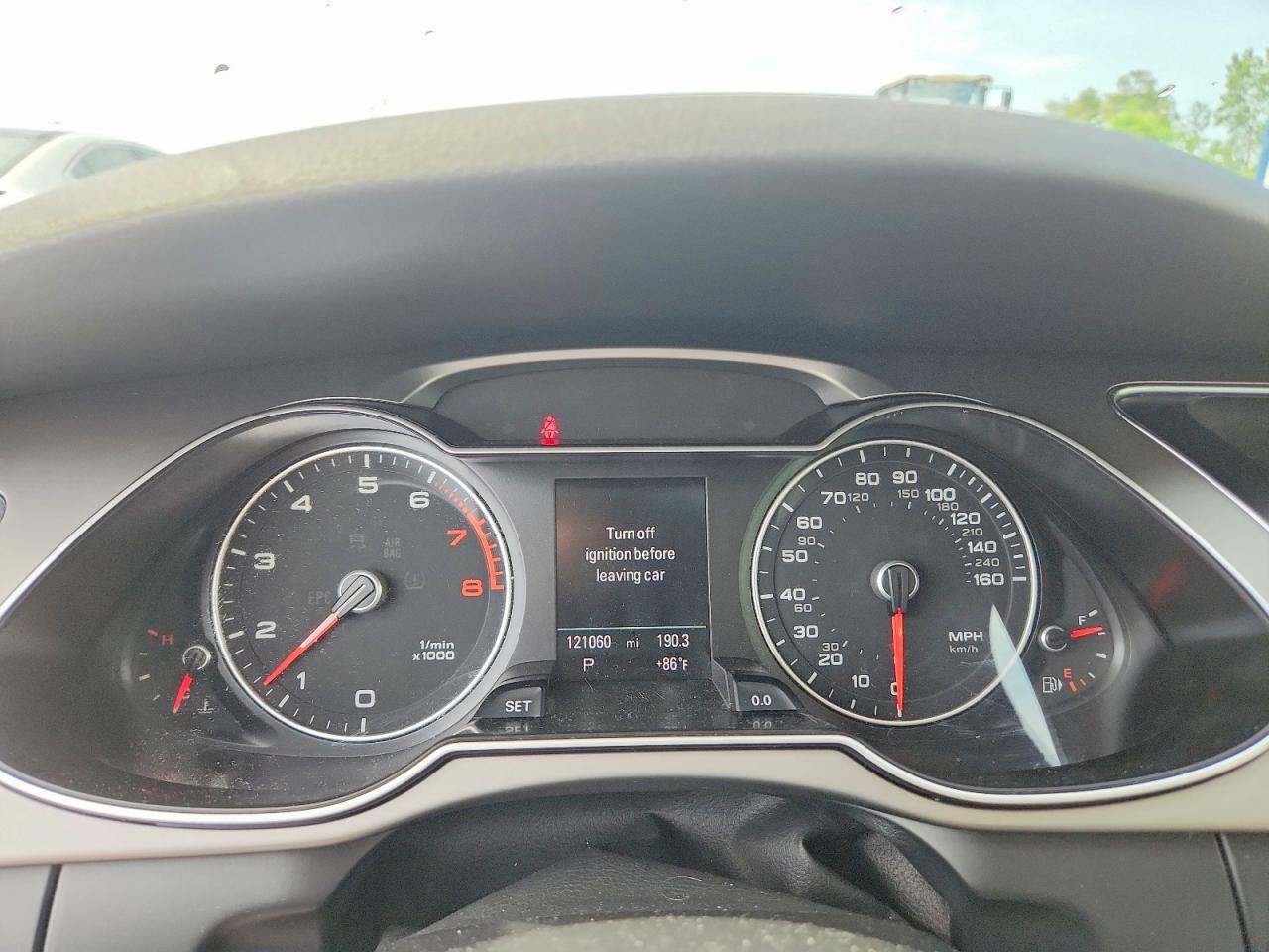 2013 AUDI A4 quattro Premium Plus