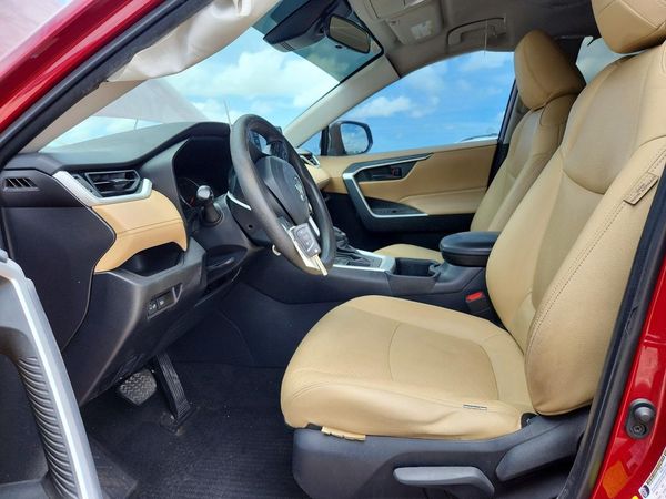 2022 TOYOTA RAV4 LE