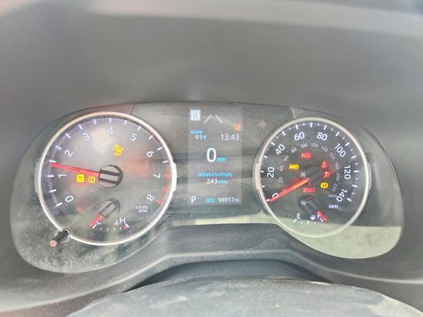 2022 TOYOTA RAV4 LE