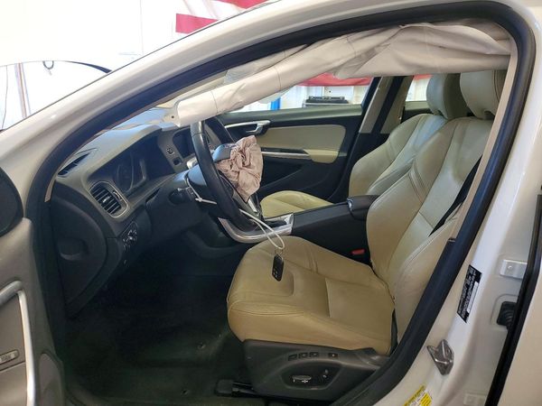 2018 VOLVO S60 Dynamic