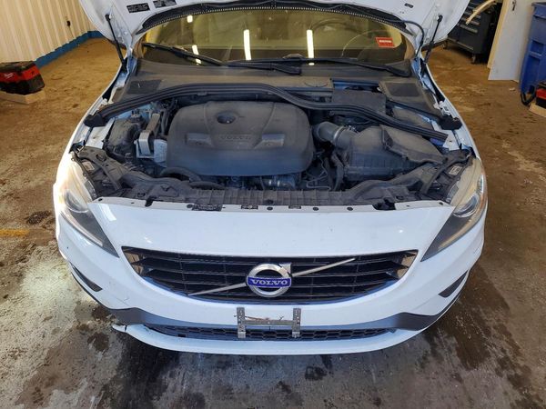 2018 VOLVO S60 Dynamic