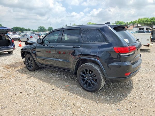 2020 JEEP GRAND CHEROKEE Laredo