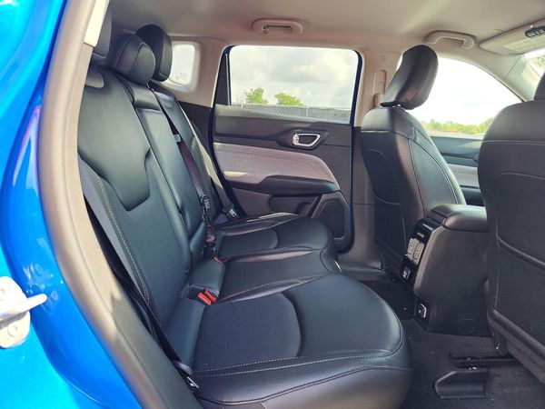2022 JEEP COMPASS LATITUDE LUX 4X4