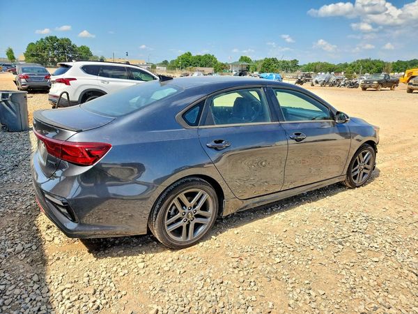 2020 KIA FORTE GT Line