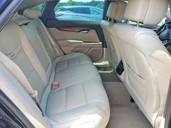 2014 CADILLAC XTS Luxury