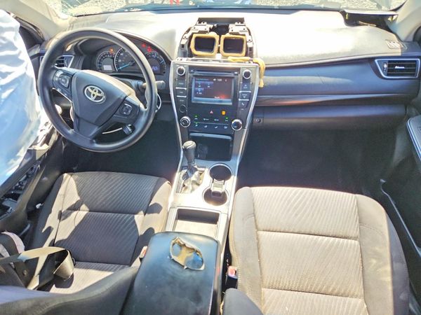 2015 TOYOTA CAMRY