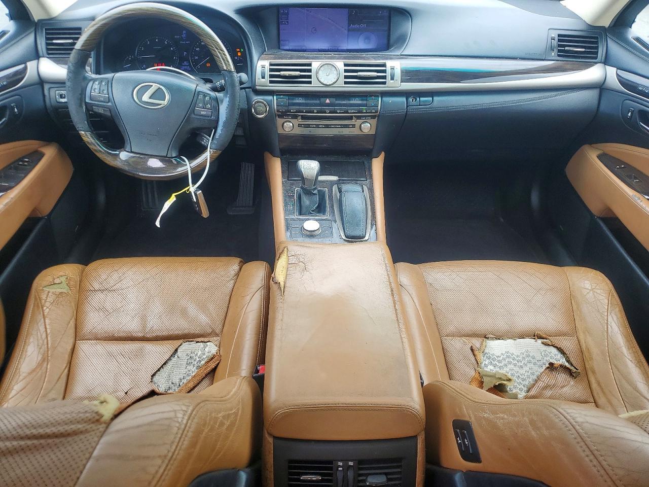 2013 LEXUS LS 460