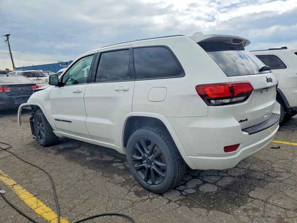 2020 JEEP GRAND CHEROKEE LAREDO 4X4