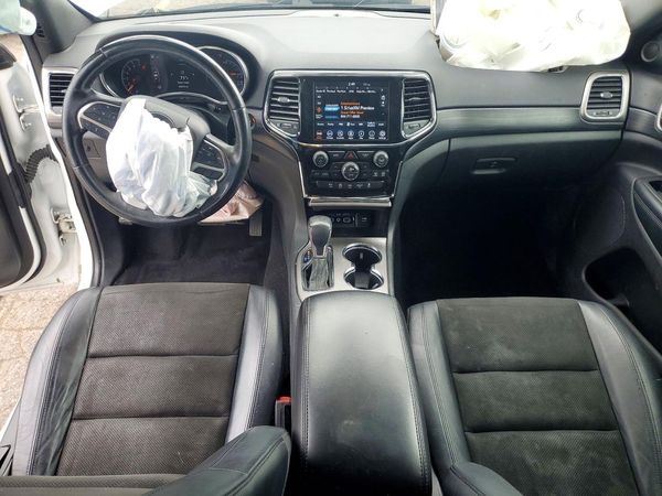 2020 JEEP GRAND CHEROKEE LAREDO 4X4