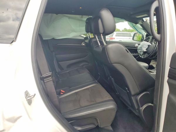 2020 JEEP GRAND CHEROKEE LAREDO 4X4