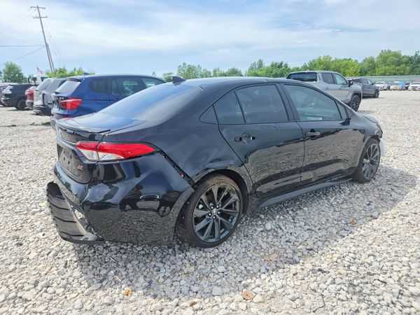 2026 TOYOTA COROLLA