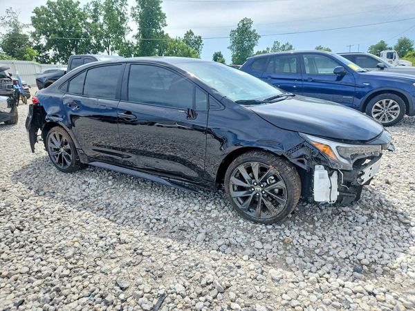 2026 TOYOTA COROLLA