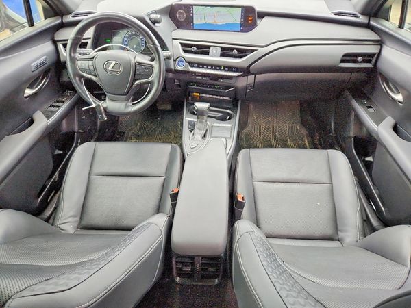 2019 LEXUS UX