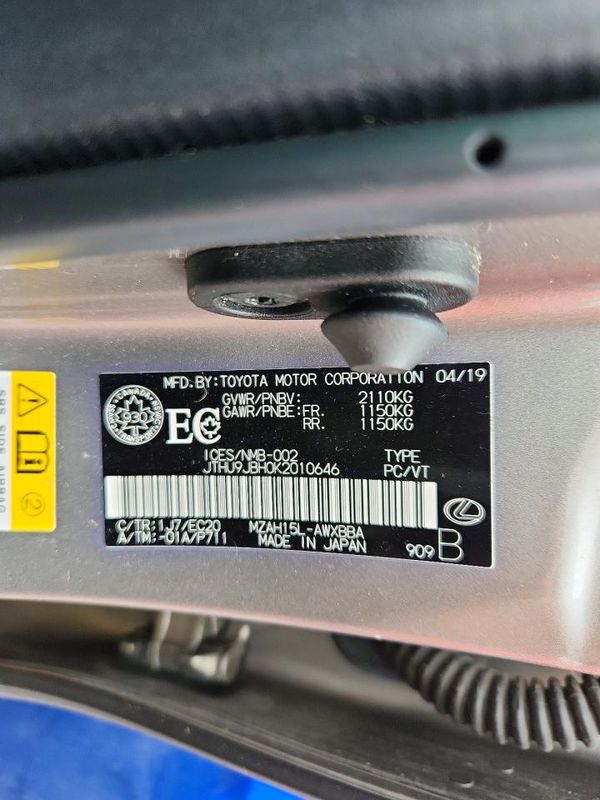 2019 LEXUS UX