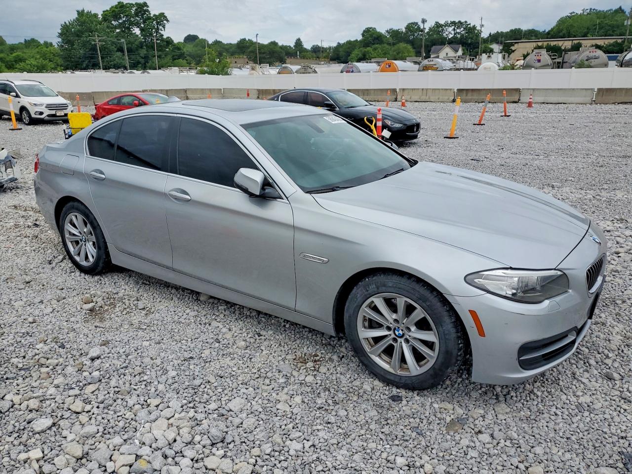 2014 BMW 528