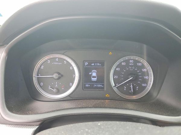 2019 HYUNDAI SONATA
