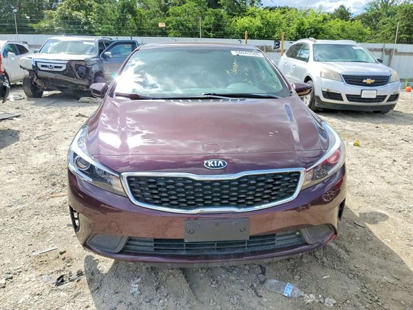 2017 KIA FORTE LX Base