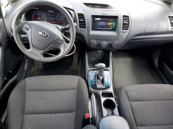 2017 KIA FORTE LX Base