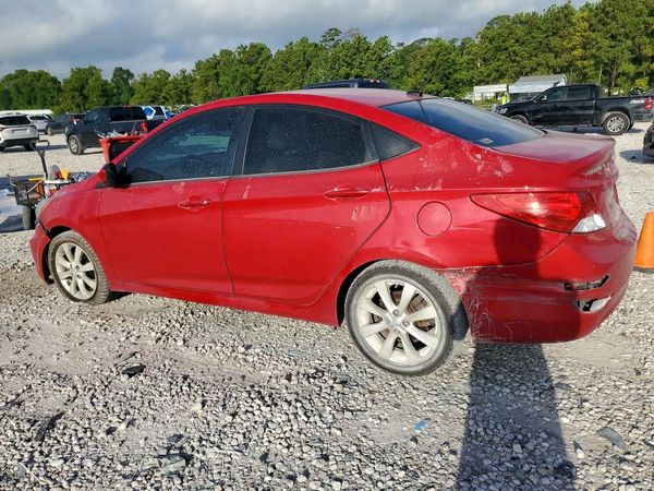 2012 HYUNDAI ACCENT