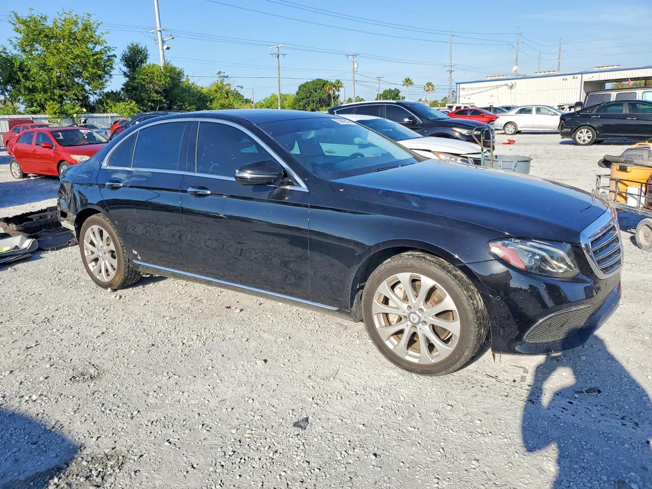 2017 MERCEDES-BENZ E E300-4M