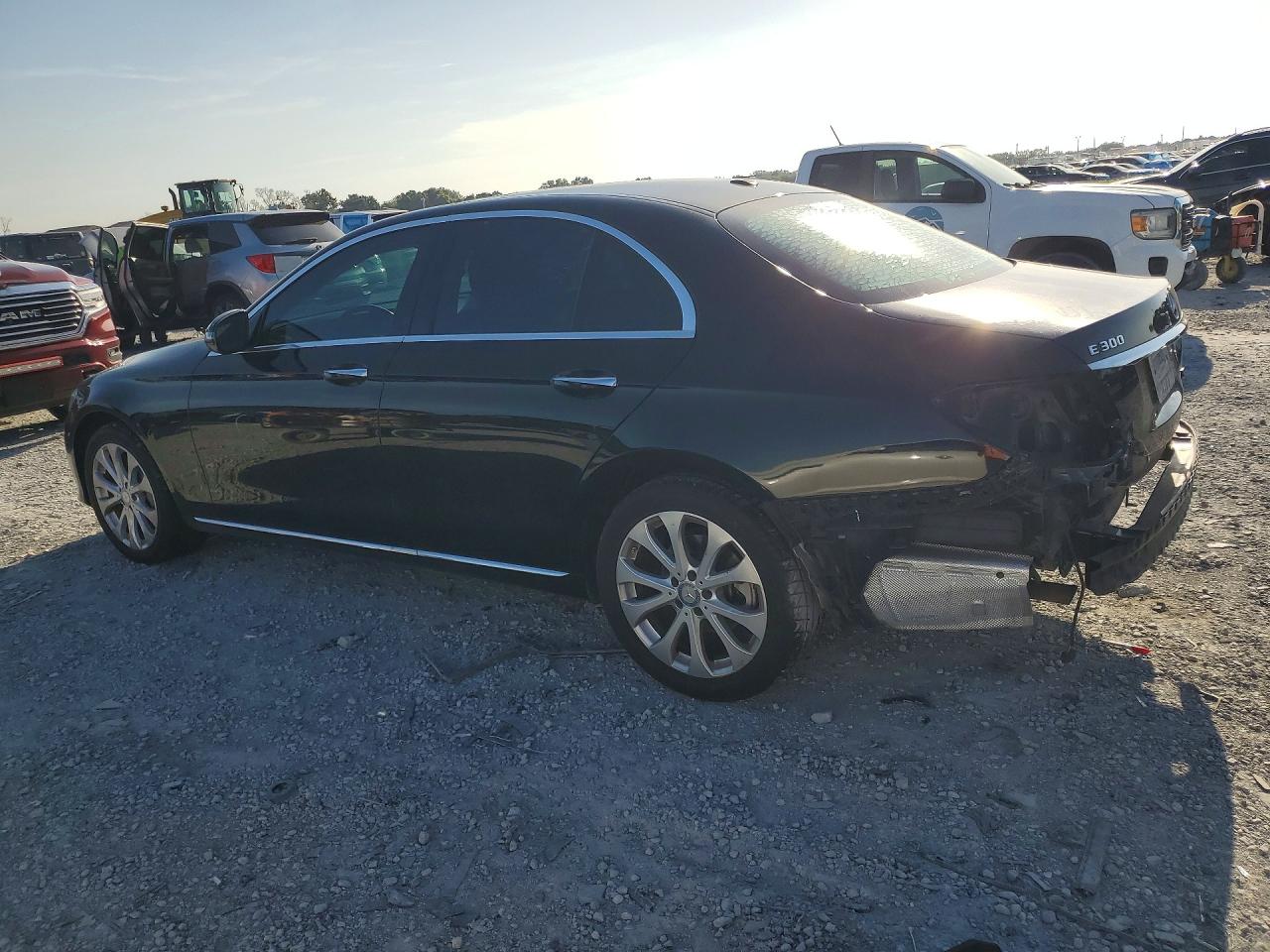 2017 MERCEDES-BENZ E E300-4M