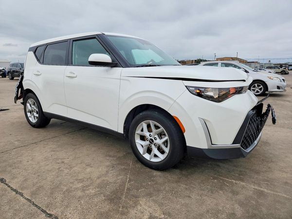 2025 KIA SOUL LX, S