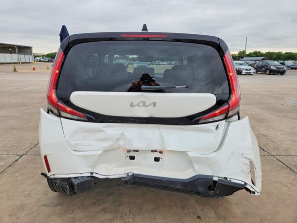 2025 KIA SOUL LX, S