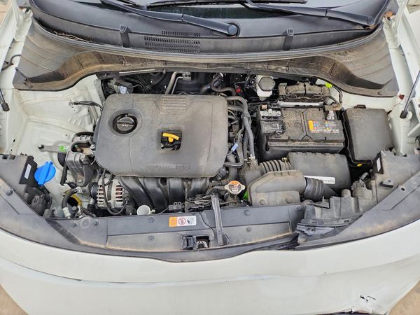 2025 KIA SOUL LX, S