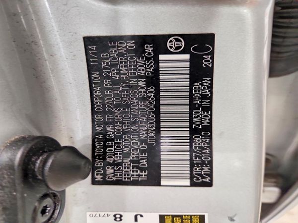 2015 TOYOTA PRIUS