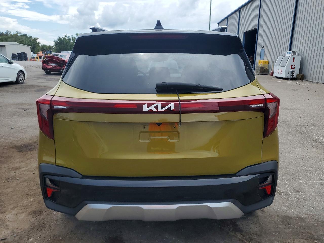 2024 KIA SELTOS S, X-Line