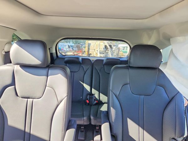 2026 KIA SORENTO EX; X-Line EX