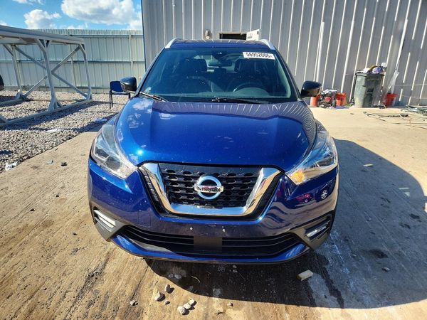 2020 NISSAN KICKS