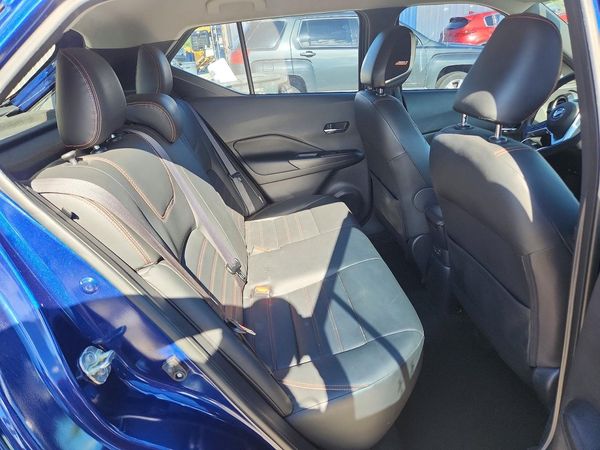 2020 NISSAN KICKS