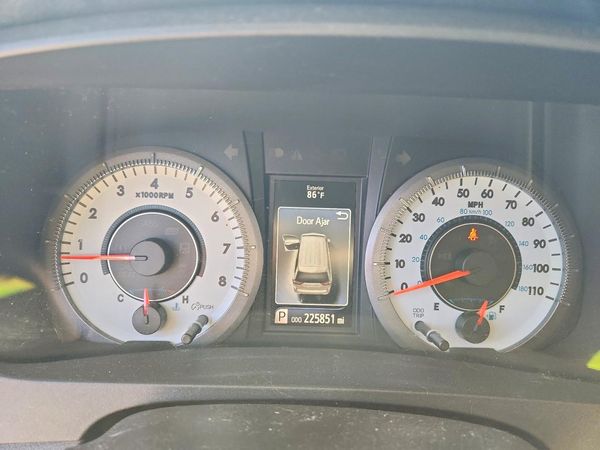 2018 TOYOTA SIENNA SE/SE Premium