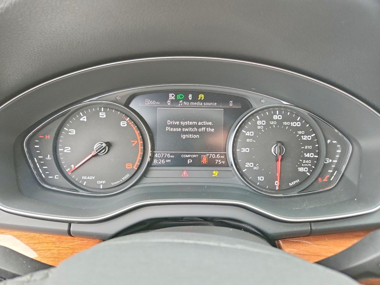 2023 AUDI Q5 S Line quattro Premium