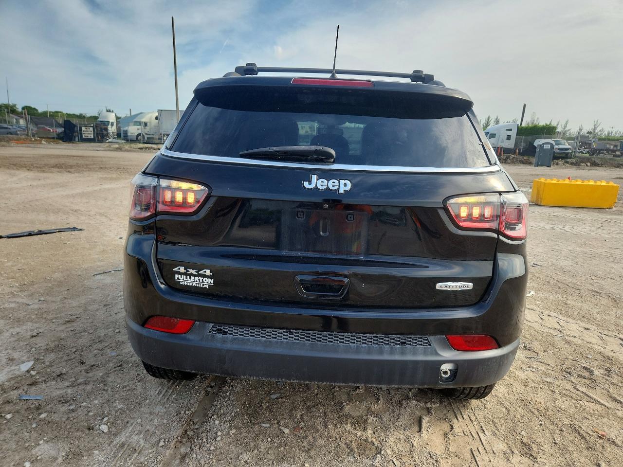 2017 JEEP COMPASS LATITUDE 4X4