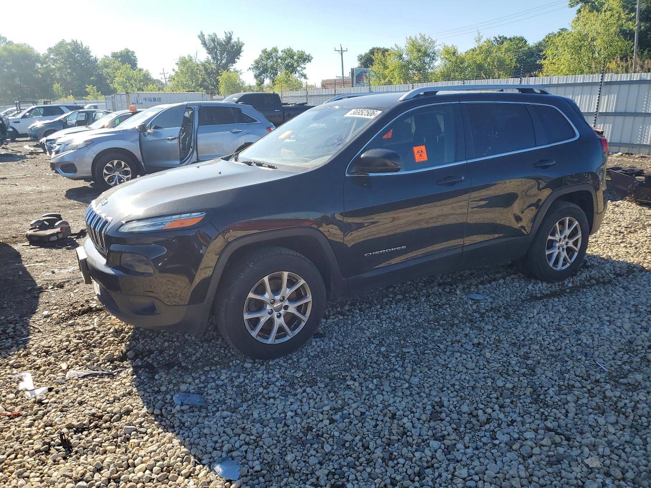 2016 JEEP CHEROKEE LATITUDE 4X4