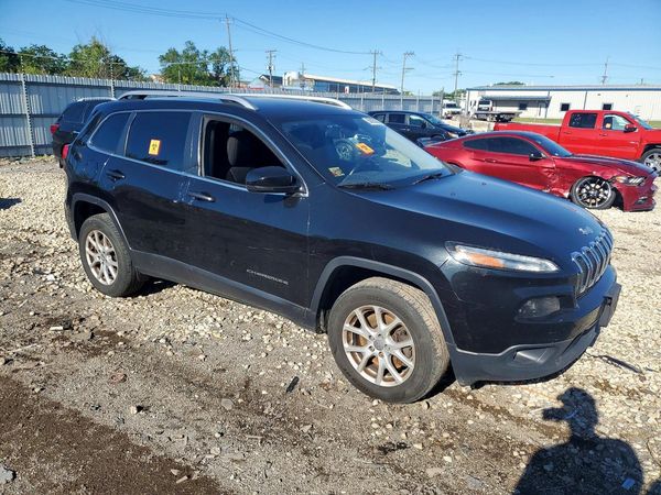 2016 JEEP CHEROKEE LATITUDE 4X4