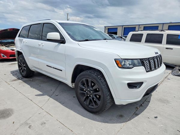 2019 JEEP GRAND CHEROKEE LAREDO 4X4