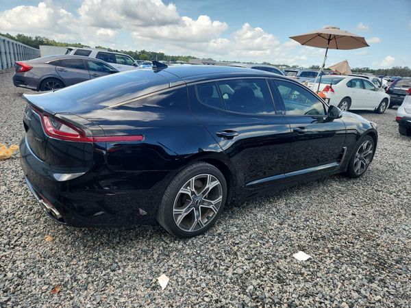 2021 KIA STINGER Base