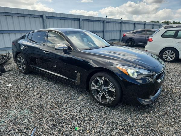 2021 KIA STINGER Base