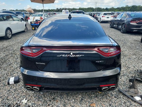 2021 KIA STINGER Base