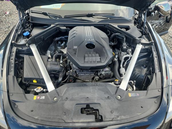 2021 KIA STINGER Base